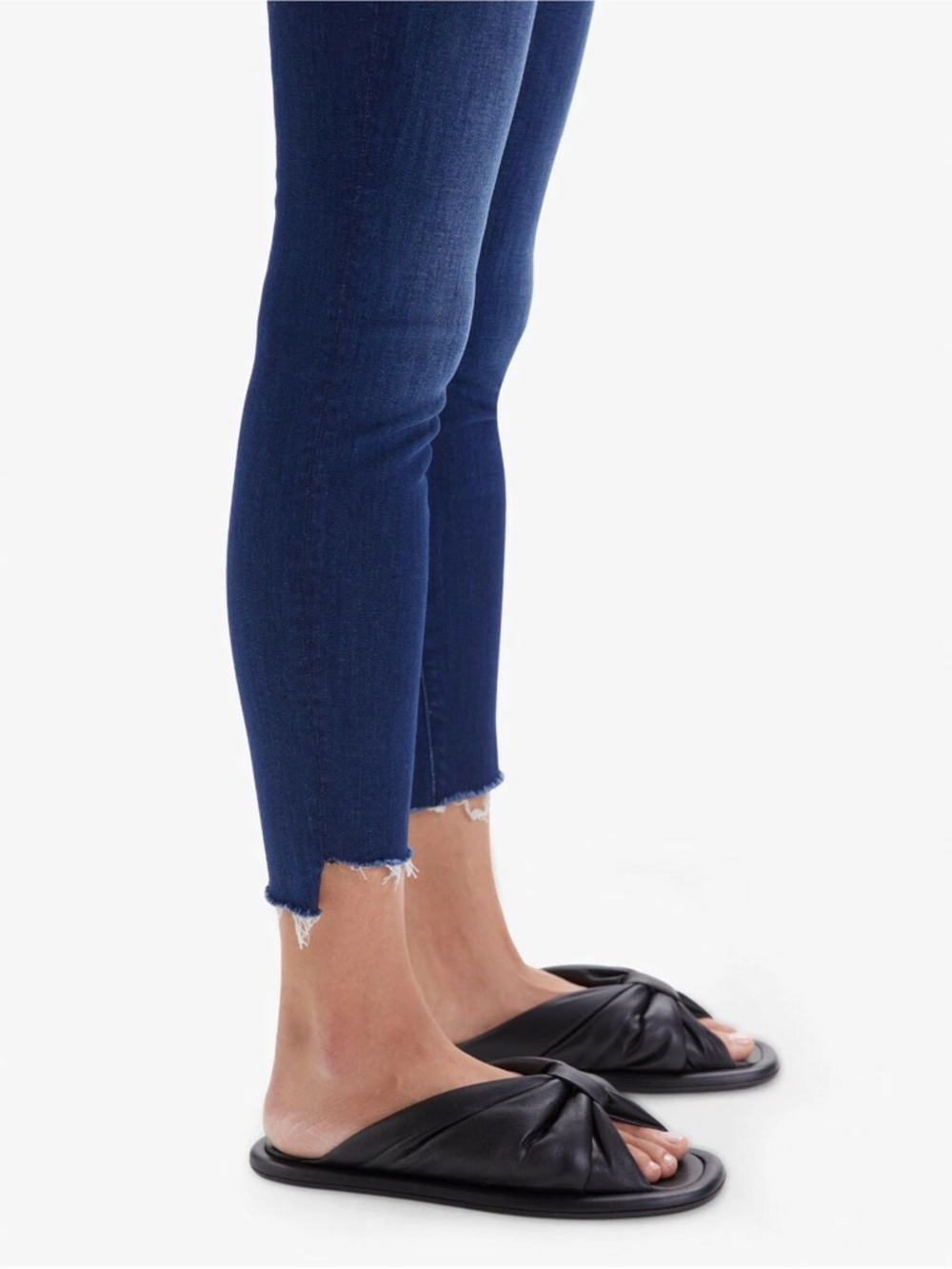MOTHER The Stunner Zip Ankle Step Fray Jeans Size 28 - Picture 3 of 11